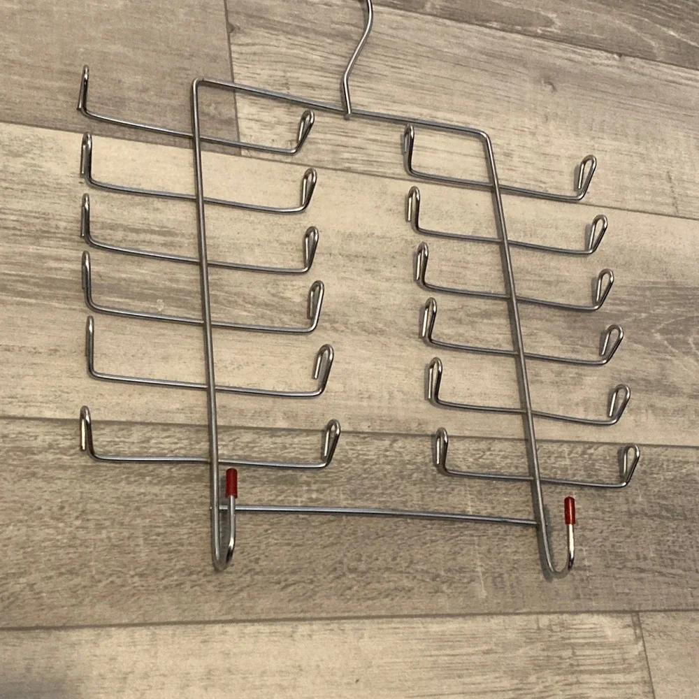 Multi-Tier Metal Tie or Belt Hanger - Silver with Red Tips